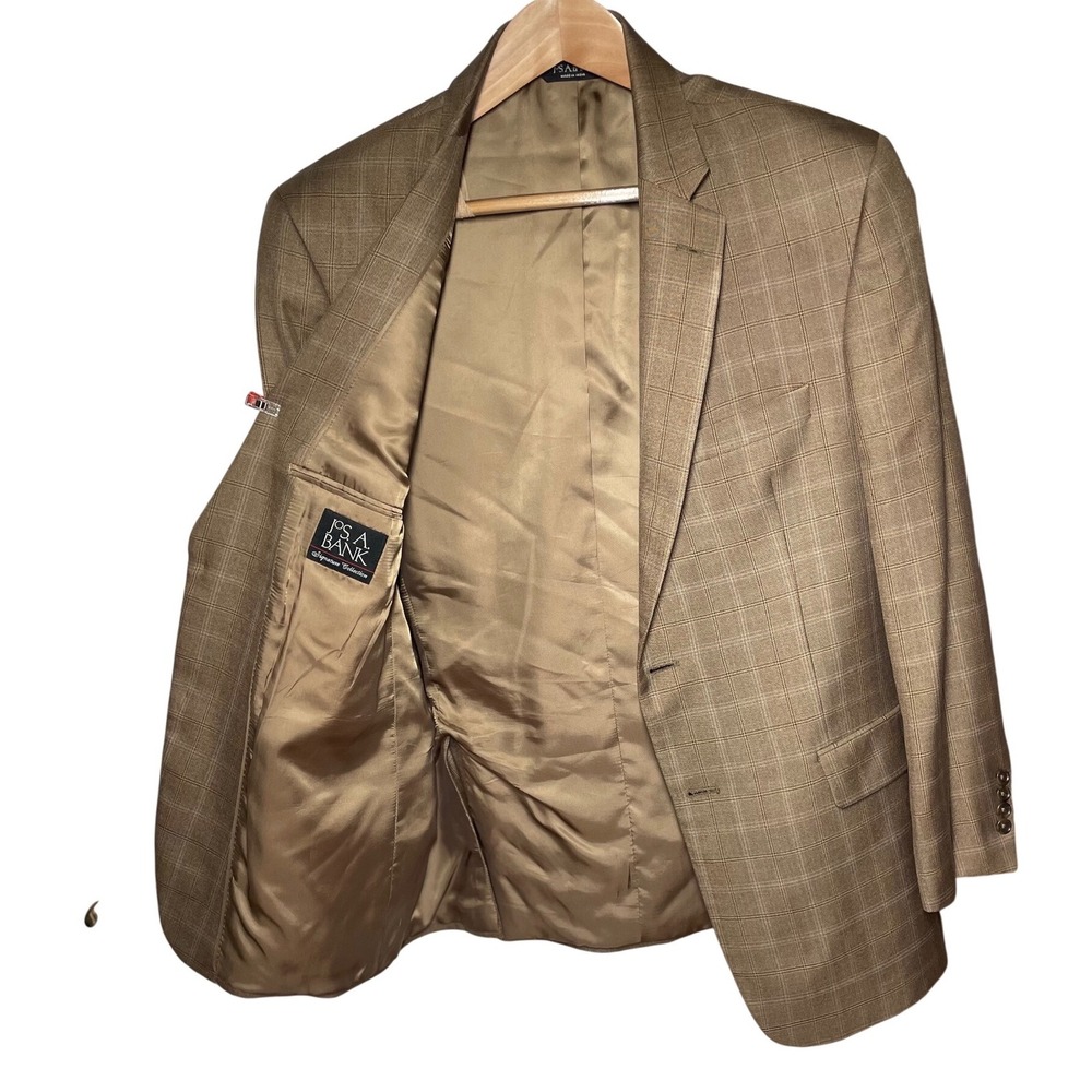 Jos A Bank Signature Collection Blazer 43R Tan Silk Wool Trendy Plaid Sport Coat